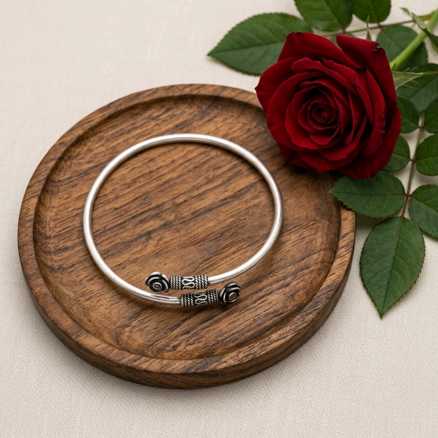 Floral Adjustable Silver Anklet ( Leg Kada)